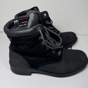 Kodiak Waterproof Boots Black 7 Fur Lined Winter Lace Casual Everyday Comfy Fall